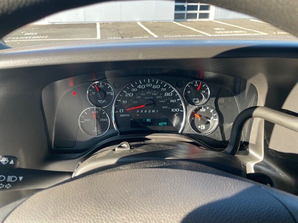 2025 Chevrolet Express Cargo 3500 WT