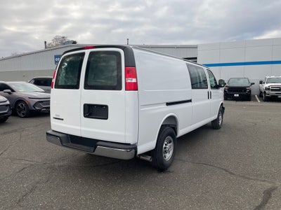 2025 Chevrolet Express Cargo 3500 WT