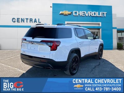 2023 GMC Acadia AT4