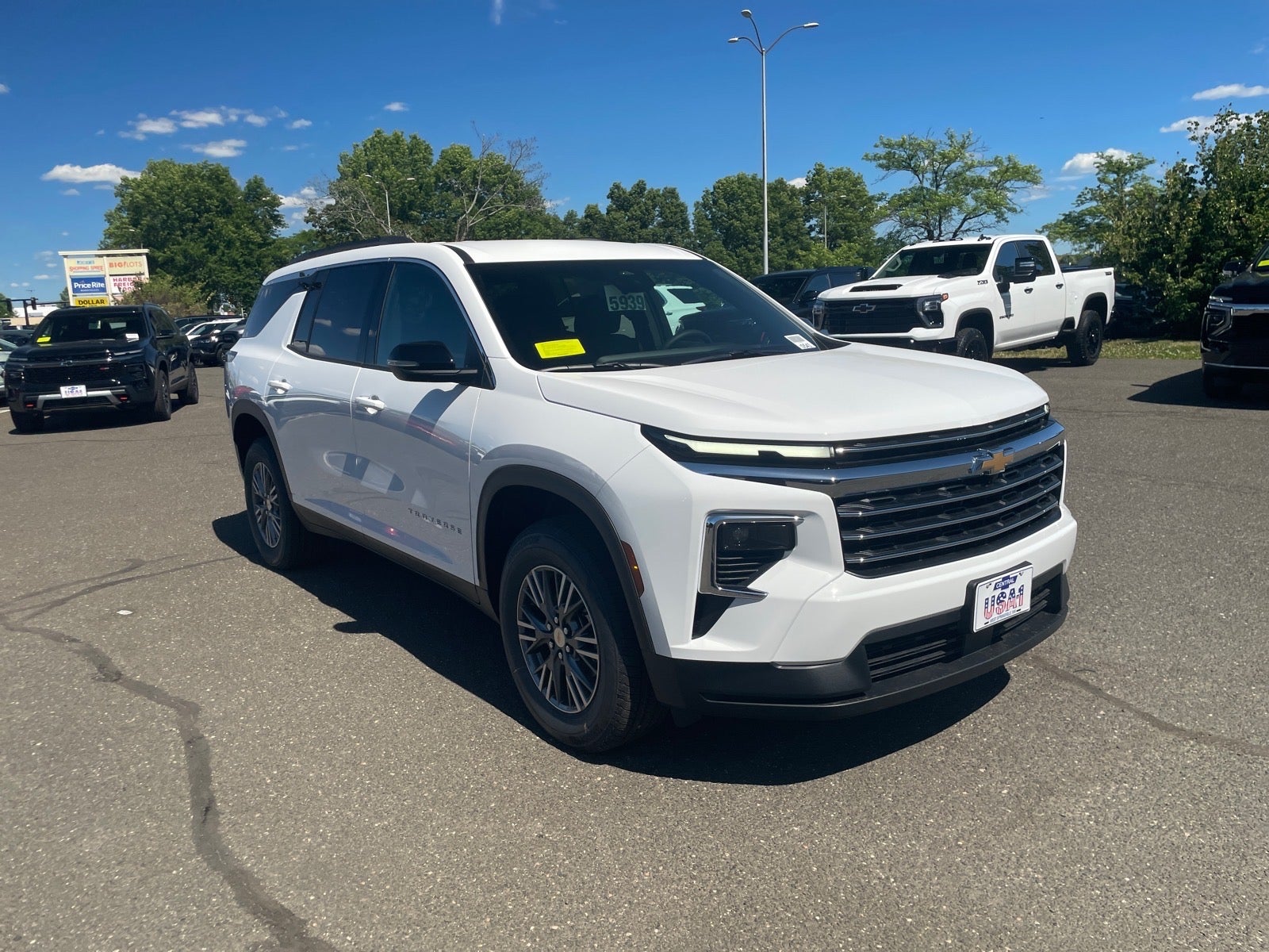 2026 Chevrolet Traverse LT