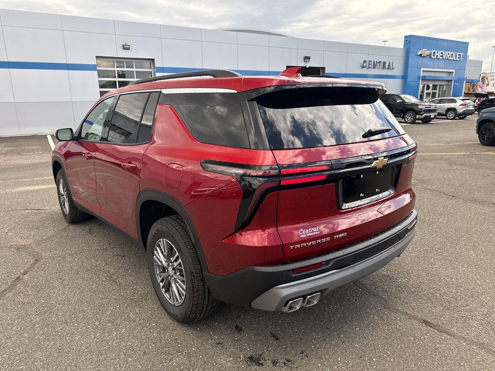 2026 Chevrolet Traverse LT