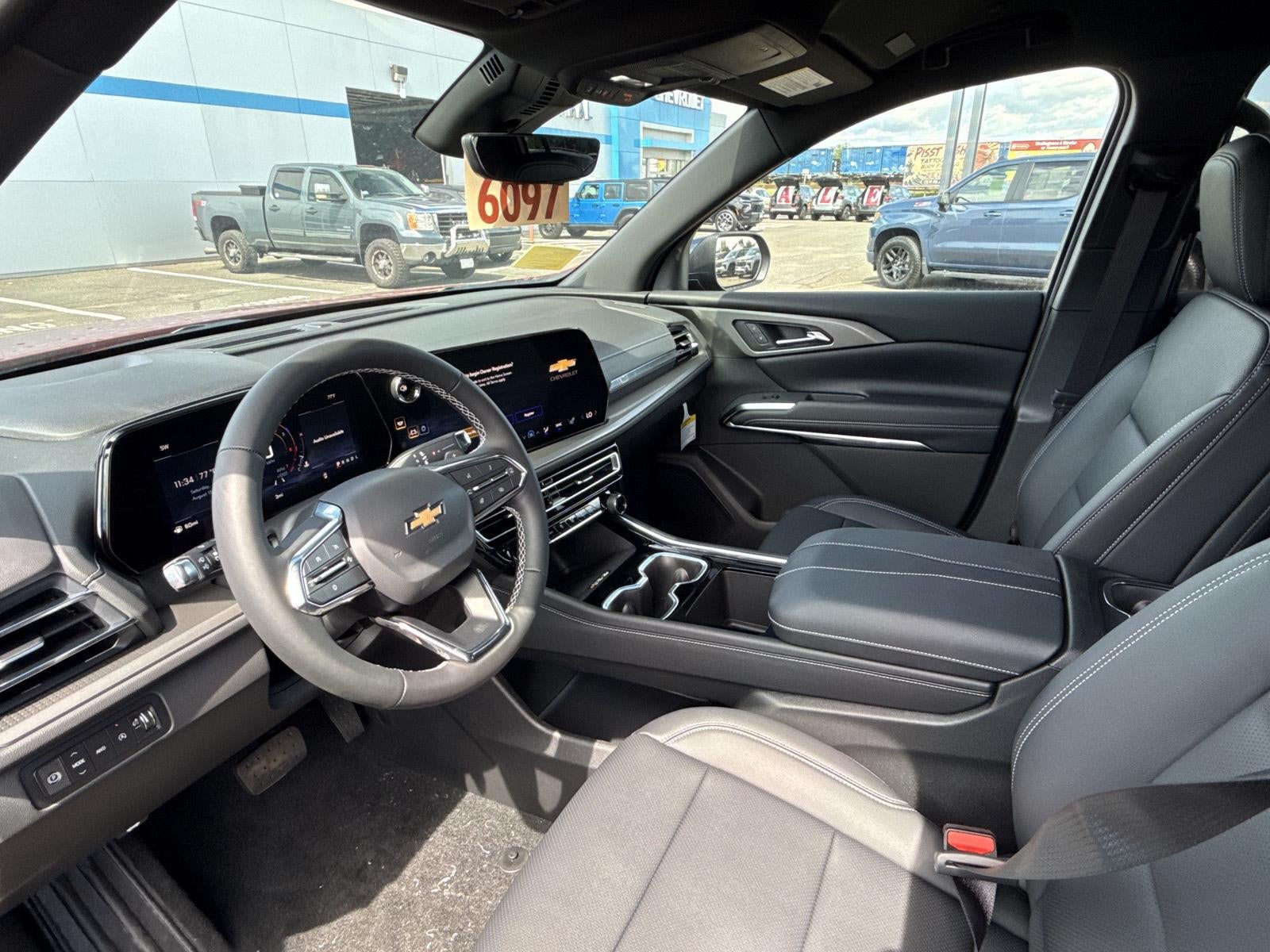 2027 Chevrolet Traverse LT
