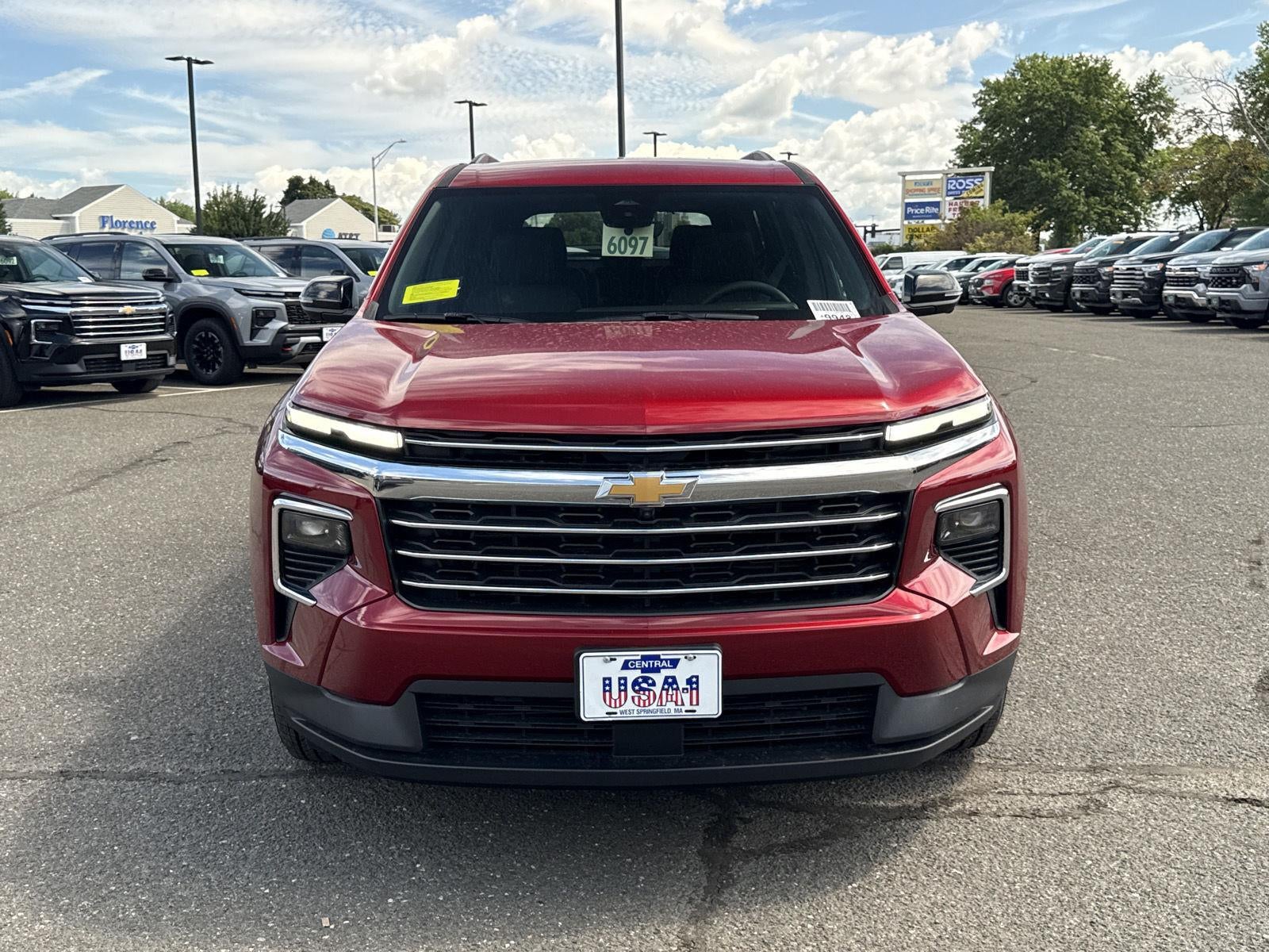 2027 Chevrolet Traverse LT