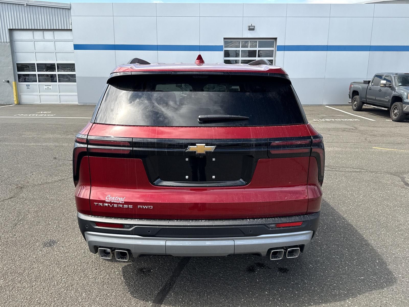 2027 Chevrolet Traverse LT