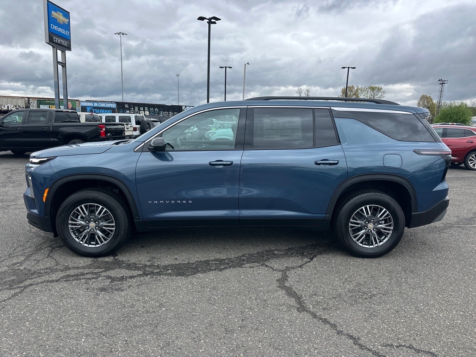2026 Chevrolet Traverse LT