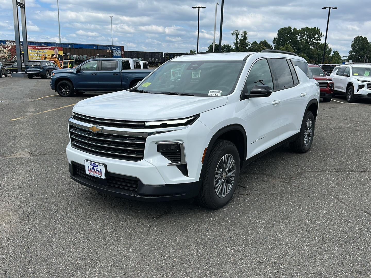 2027 Chevrolet Traverse LT