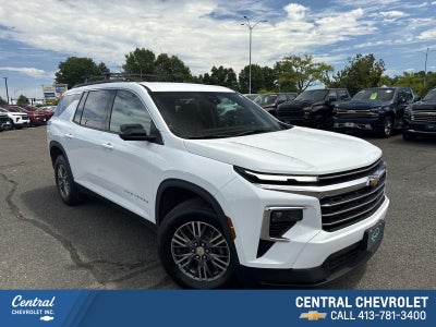 2024 Chevrolet Traverse LT