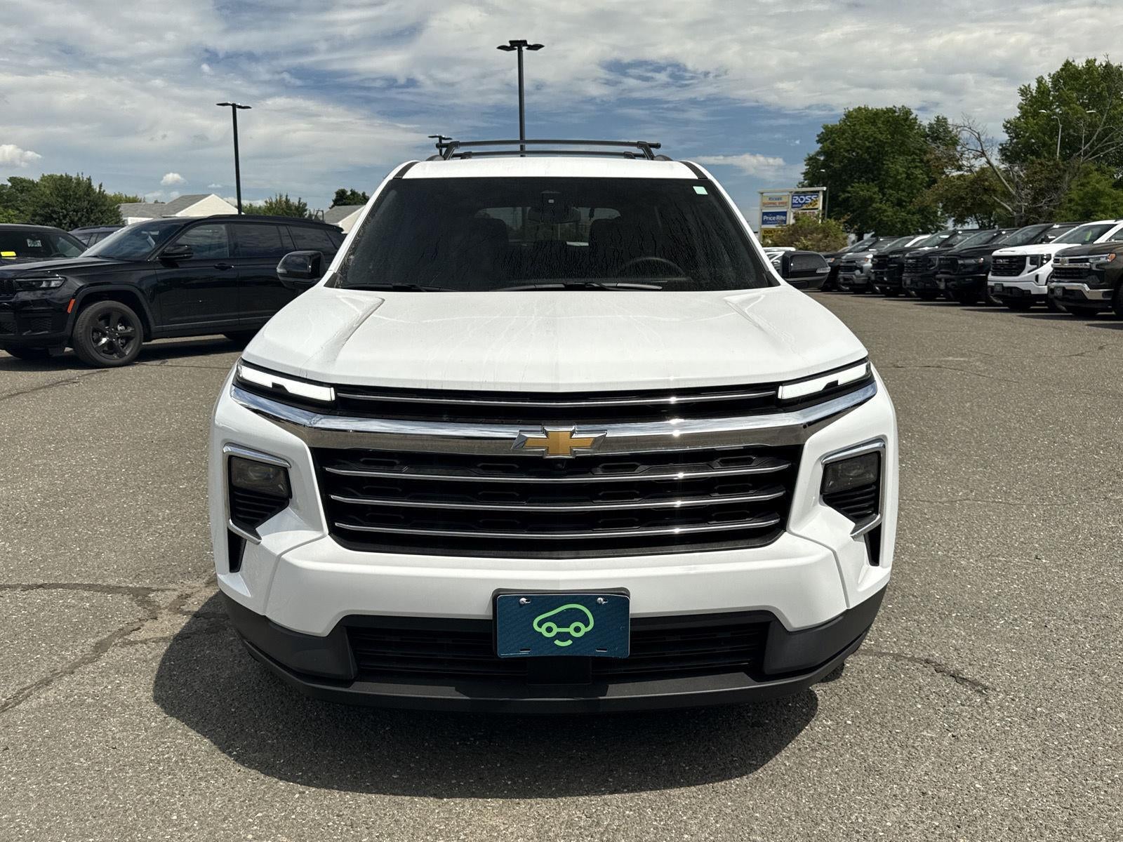 2024 Chevrolet Traverse LT