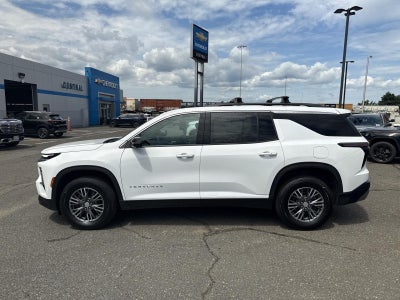 2024 Chevrolet Traverse LT
