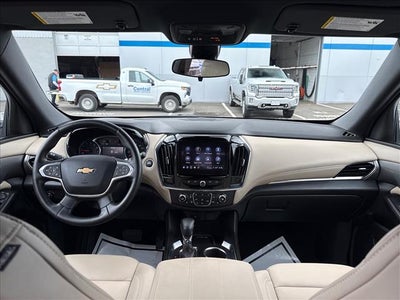 2023 Chevrolet Traverse LT Leather