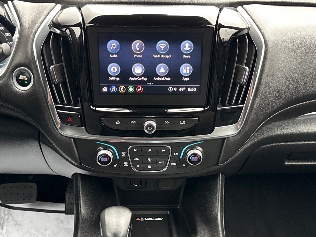 2023 Chevrolet Traverse LT Leather