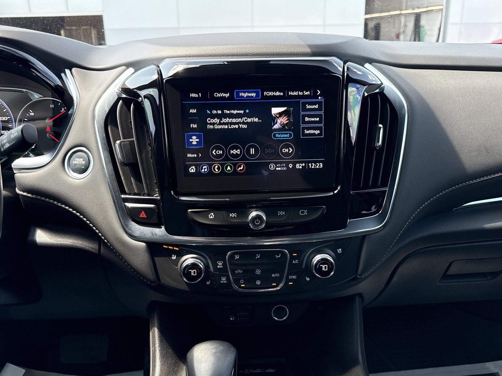 2023 Chevrolet Traverse Premier