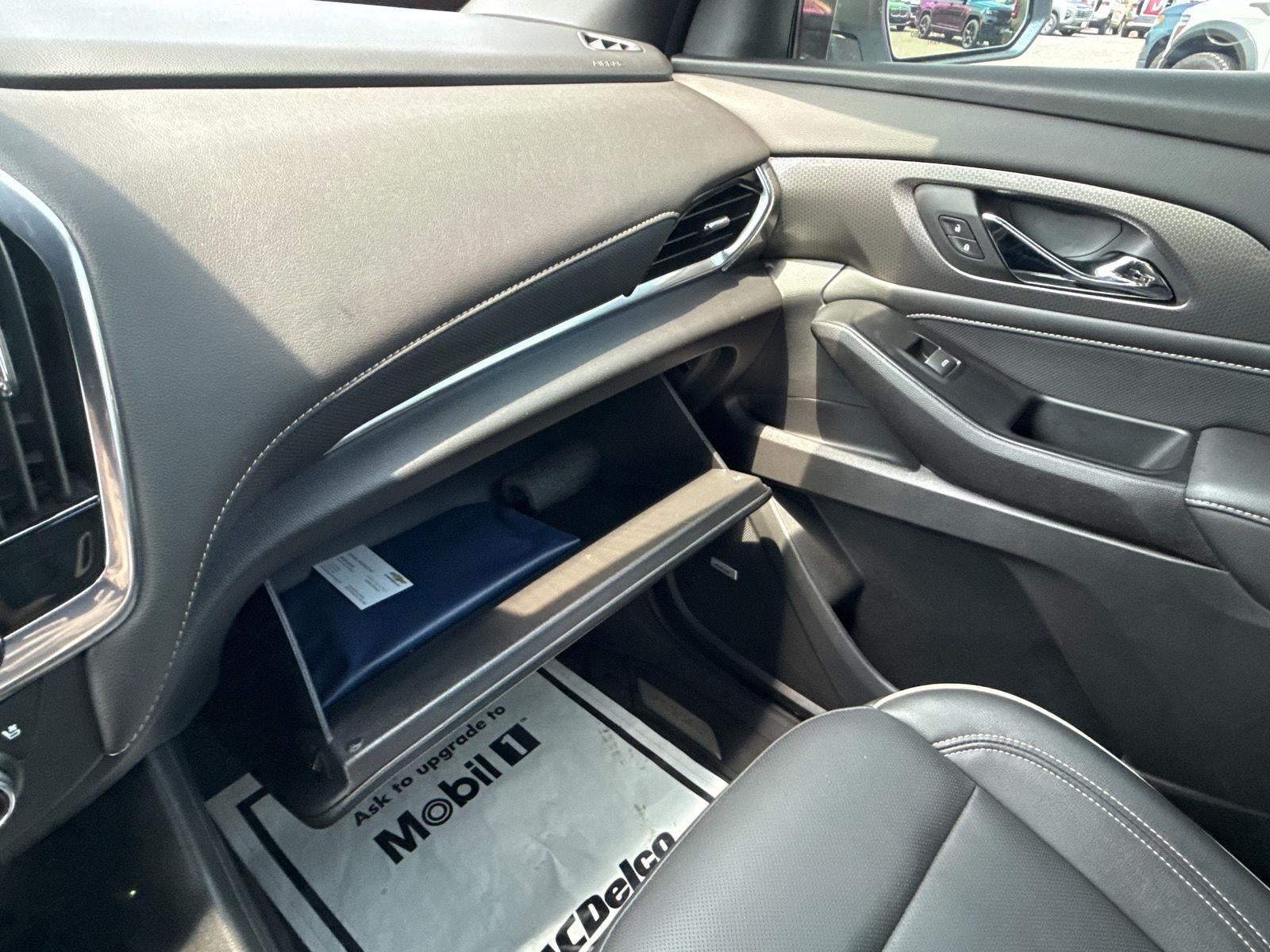 2023 Chevrolet Traverse Premier