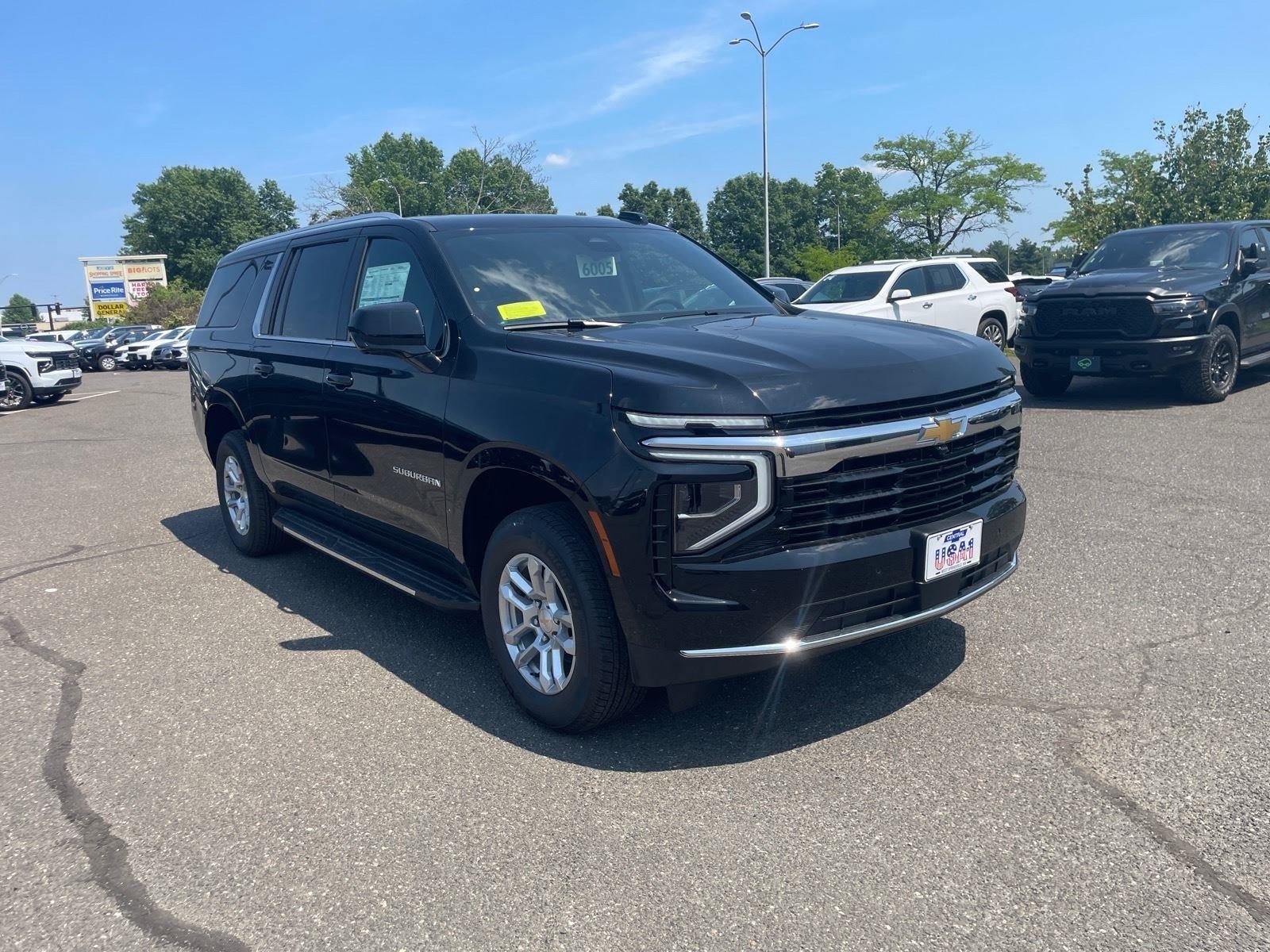 2026 Chevrolet Suburban LS