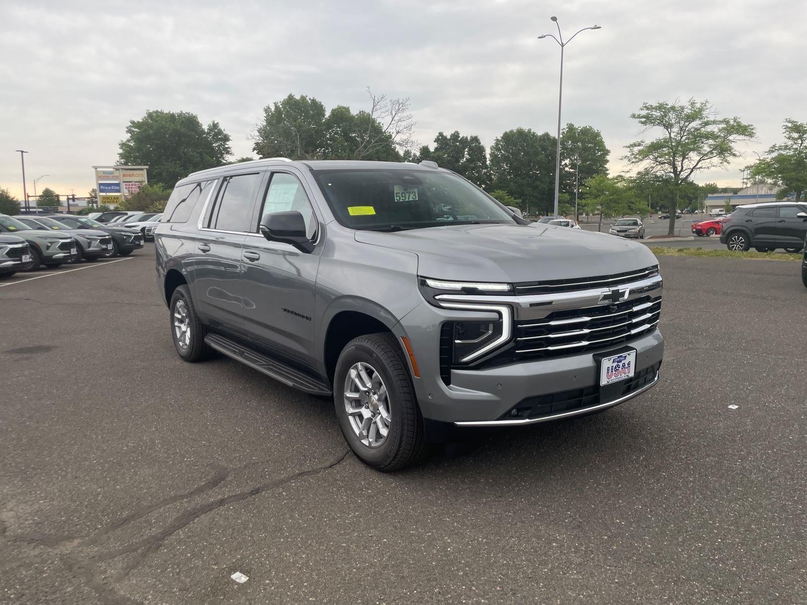 2026 Chevrolet Suburban LT