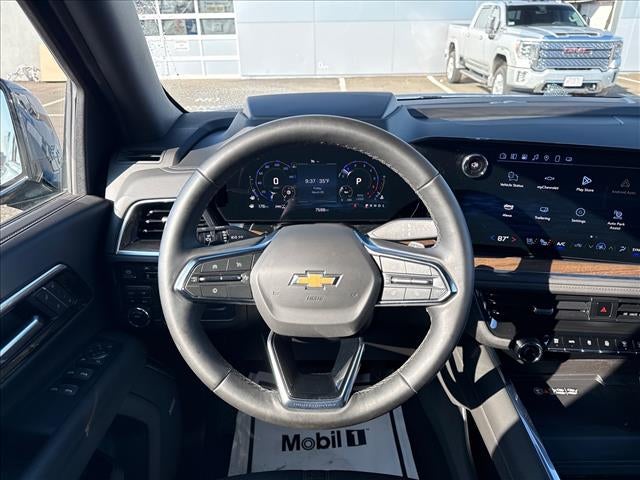 2025 Chevrolet Suburban High Country