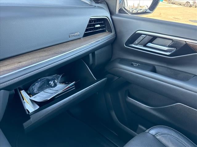 2025 Chevrolet Suburban High Country