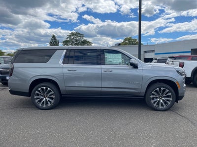 2025 Chevrolet Suburban High Country