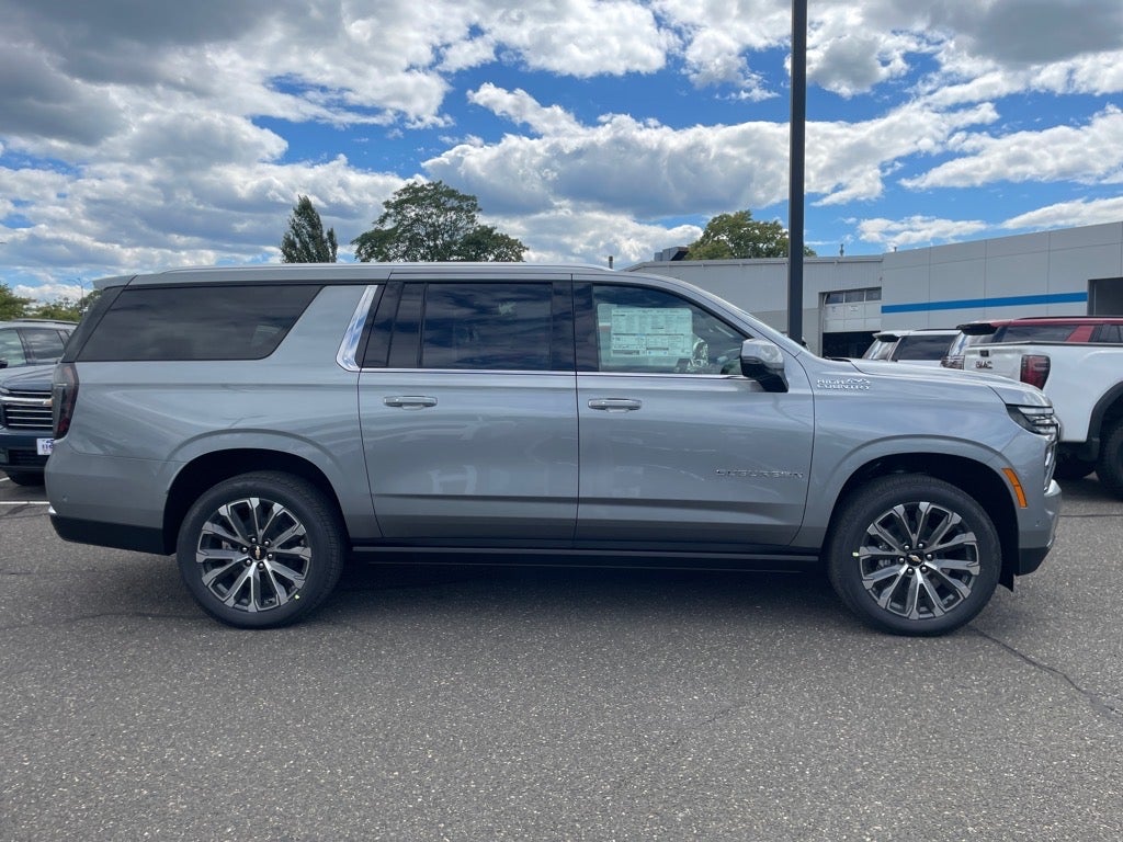 2025 Chevrolet Suburban High Country
