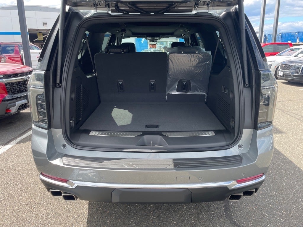 2025 Chevrolet Suburban High Country