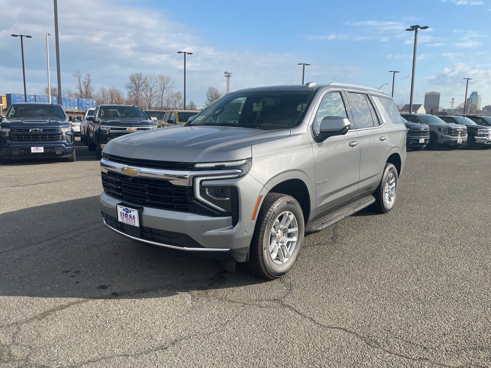 2026 Chevrolet Tahoe LS