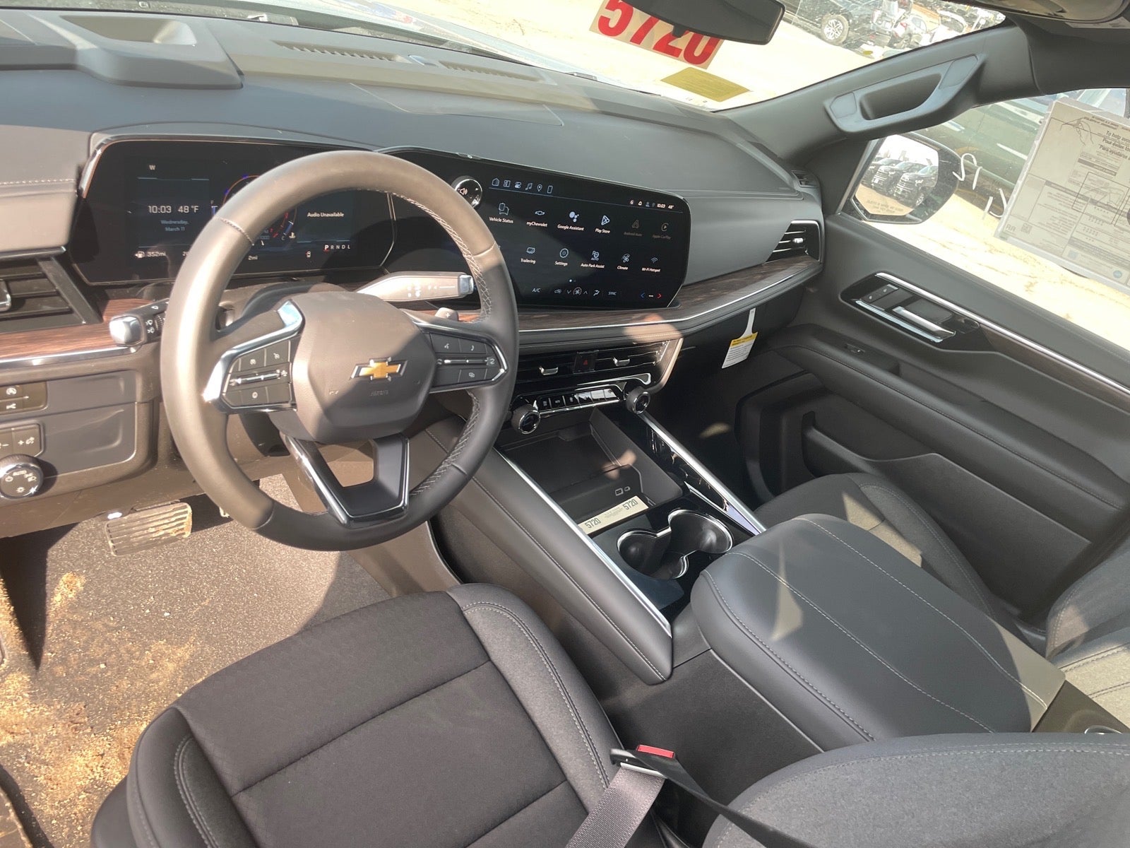 2026 Chevrolet Tahoe LS