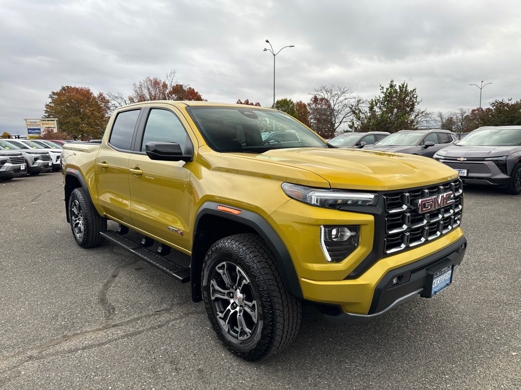 2024 GMC Canyon AT4