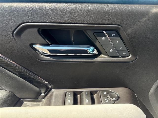 2023 GMC Canyon AT4X