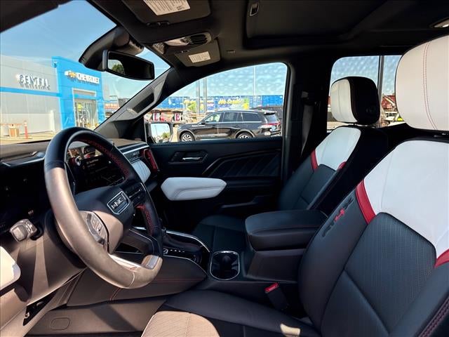 2023 GMC Canyon AT4X