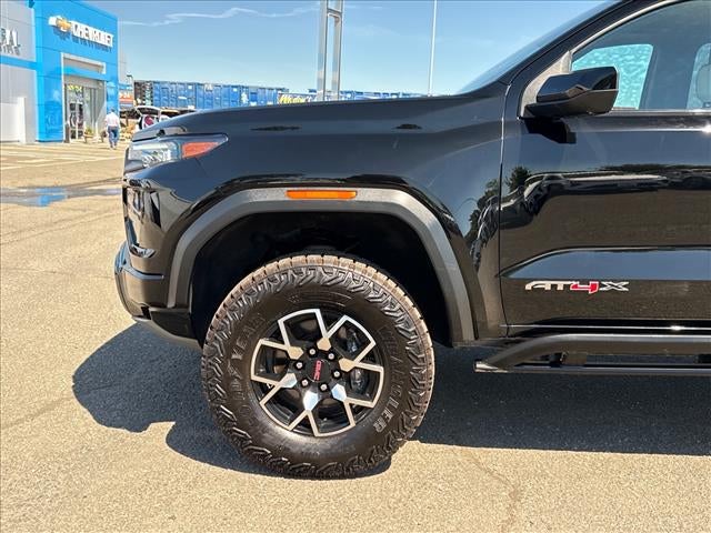 2023 GMC Canyon AT4X