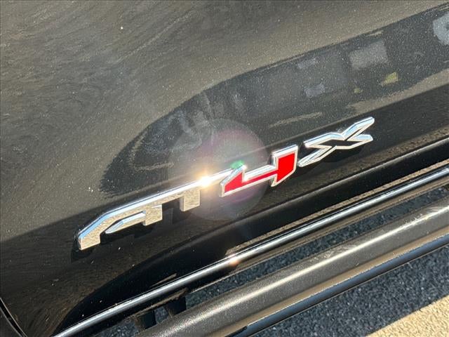 2023 GMC Canyon AT4X