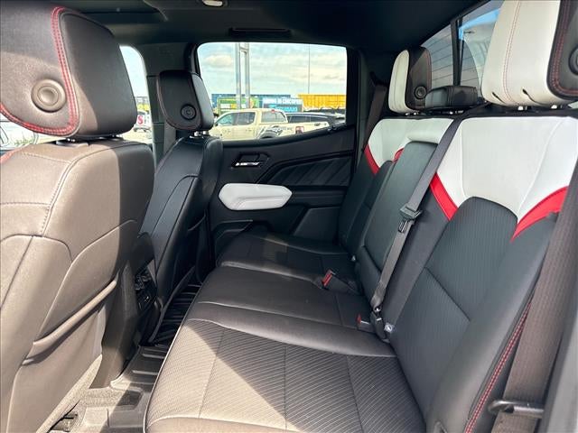 2023 GMC Canyon AT4X
