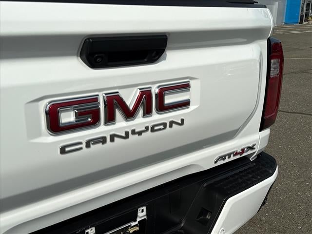 2023 GMC Canyon AT4X