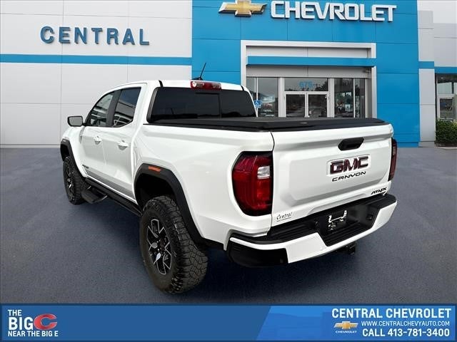2023 GMC Canyon AT4X