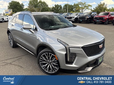 2024 Cadillac XT4 Sport