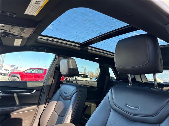 2023 Cadillac XT5 Premium Luxury