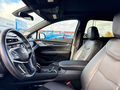 2023 Cadillac XT5 Premium Luxury