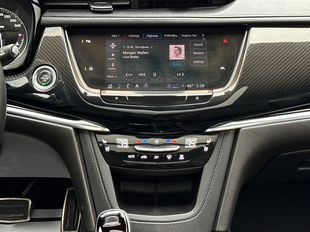 2023 Cadillac XT6 Sport