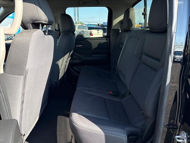 2023 Nissan Frontier Crew Cab SV 4x4