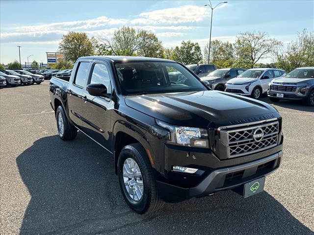 2023 Nissan Frontier Crew Cab SV 4x4
