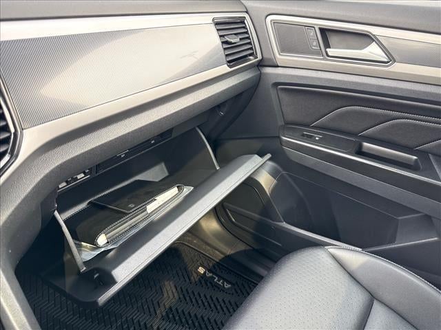 2020 Volkswagen Atlas Cross Sport 3.6L V6 SEL R-Line