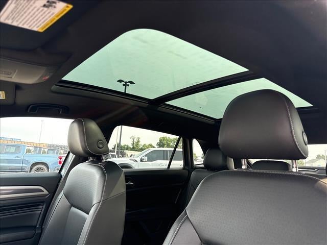 2020 Volkswagen Atlas Cross Sport 3.6L V6 SEL R-Line