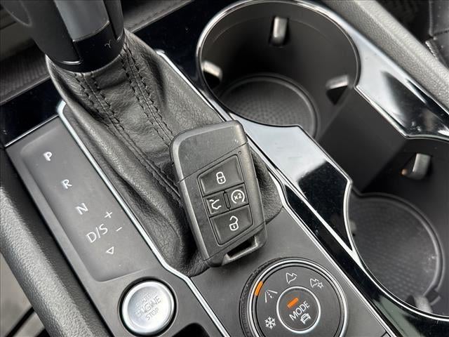 2020 Volkswagen Atlas Cross Sport 3.6L V6 SEL R-Line