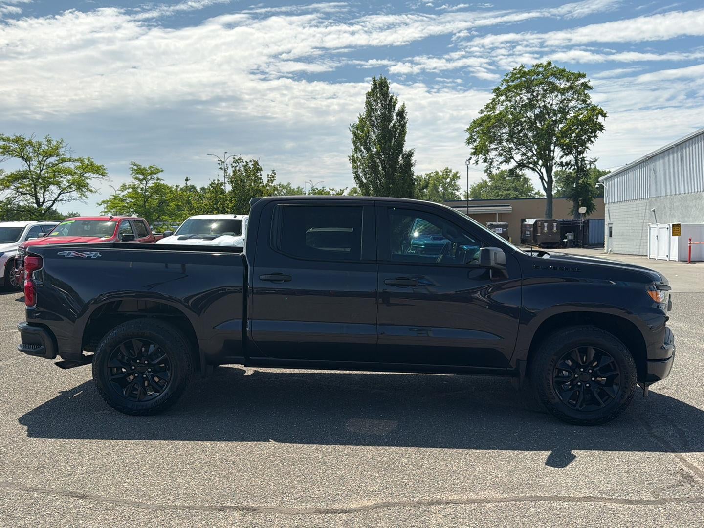 2023 Chevrolet Silverado 1500 Custom