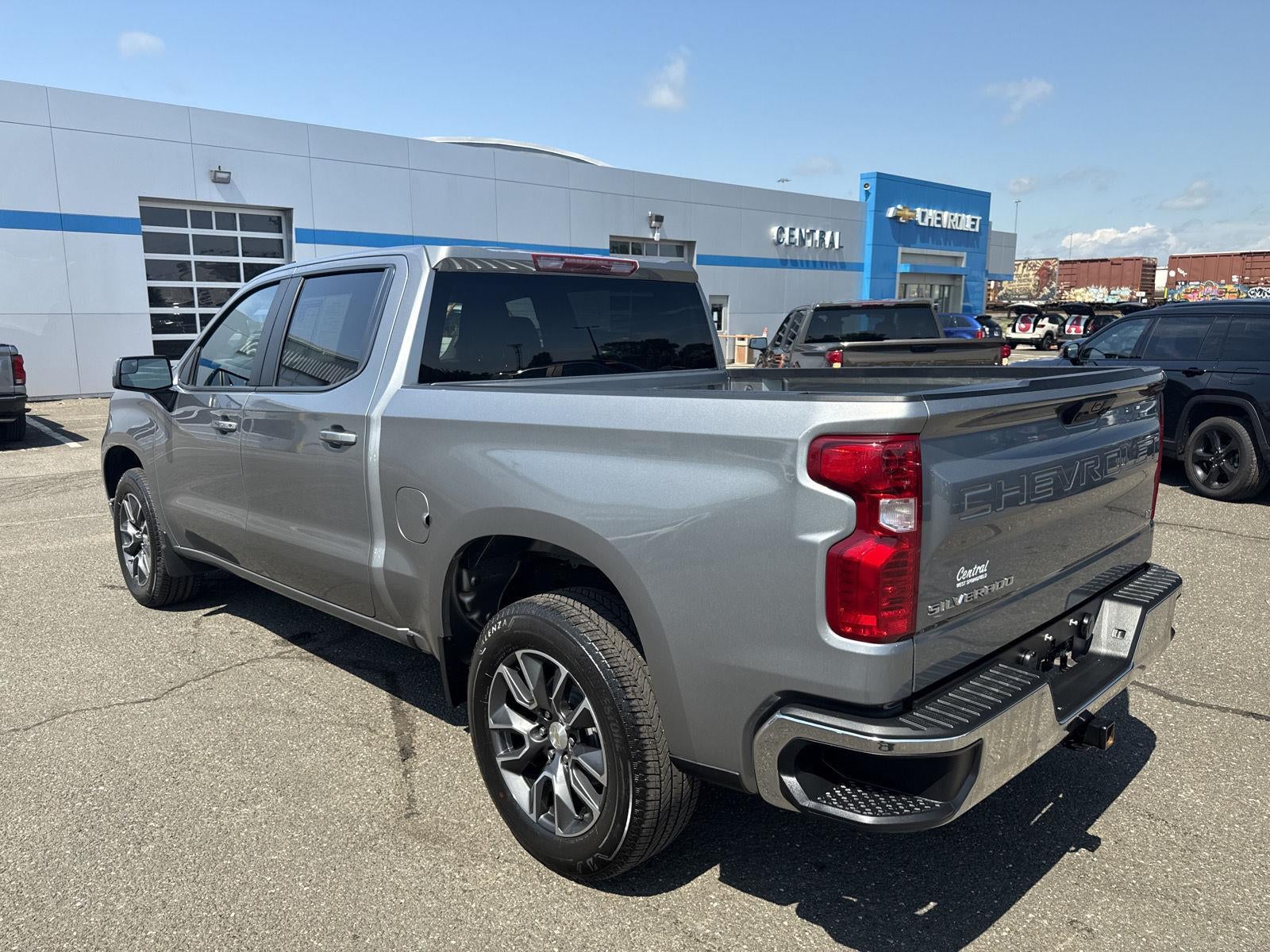 2023 Chevrolet Silverado 1500 LT