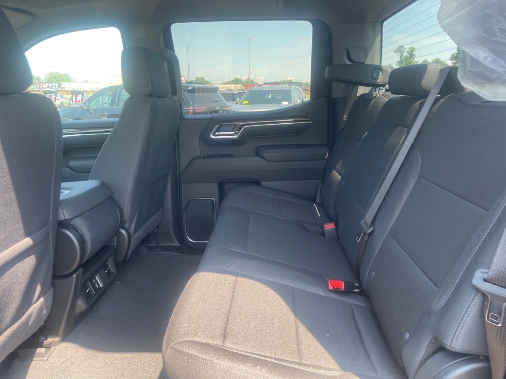 2025 Chevrolet Silverado 1500 LT (2FL)