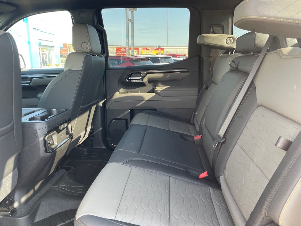 2025 Chevrolet Silverado 1500 ZR2