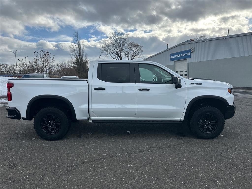 2025 Chevrolet Silverado 1500 ZR2