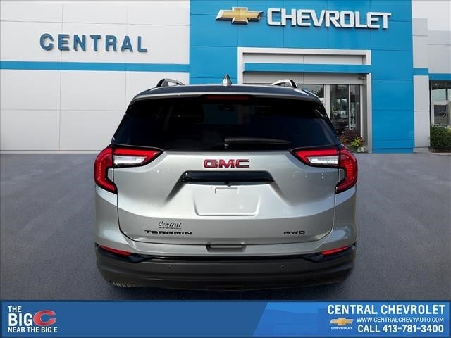 2023 GMC Terrain SLE