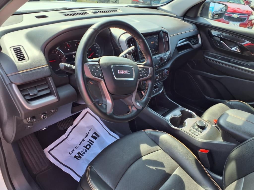 2023 GMC Terrain AT4